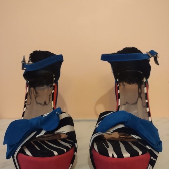 Maker's Zebra Print, Blue & Hot Pink Wedge Platform Sandals Size 9 - Picture 6 of 6